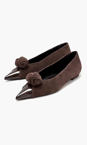 Knot Ballerinas