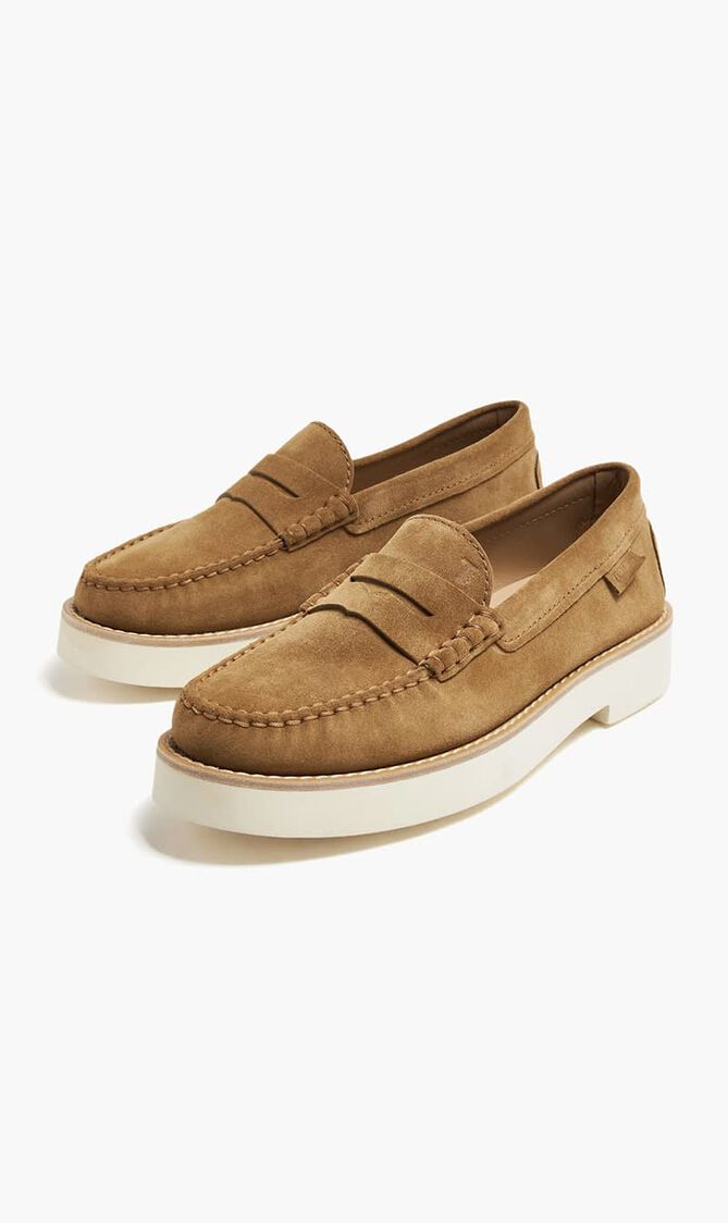 Loafers in Suede