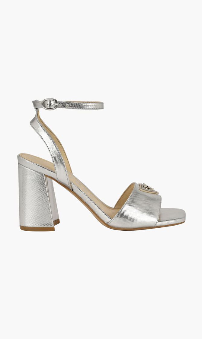 GELYAE BLOCK HEEL SANDALS