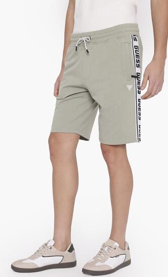 Arlo Short