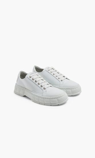 1968 Sneakers