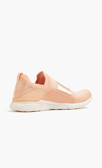 Techloom Bliss Sneakers