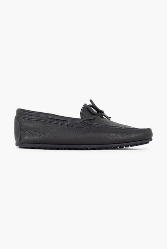 Fred Grained Leather Loafers