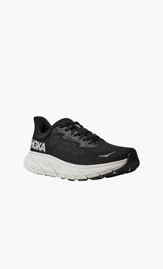 Arahi 7 Sneakers