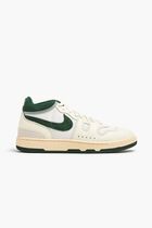 NIKE ATTACK