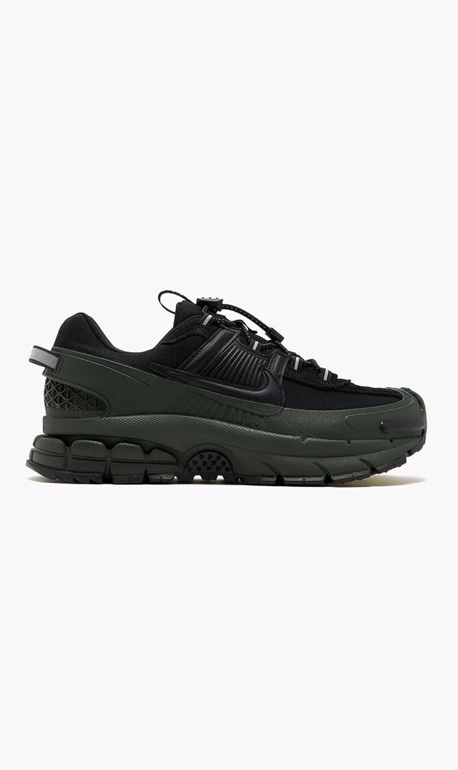 NIKE ZOOM VOMERO ROAM