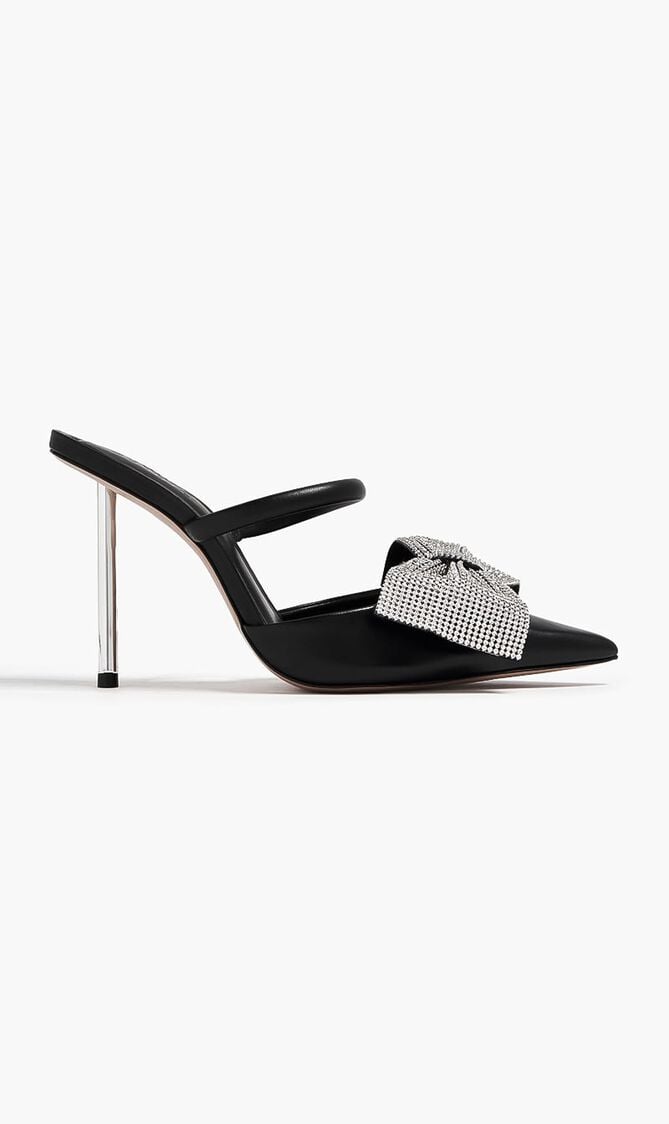Mila Pump