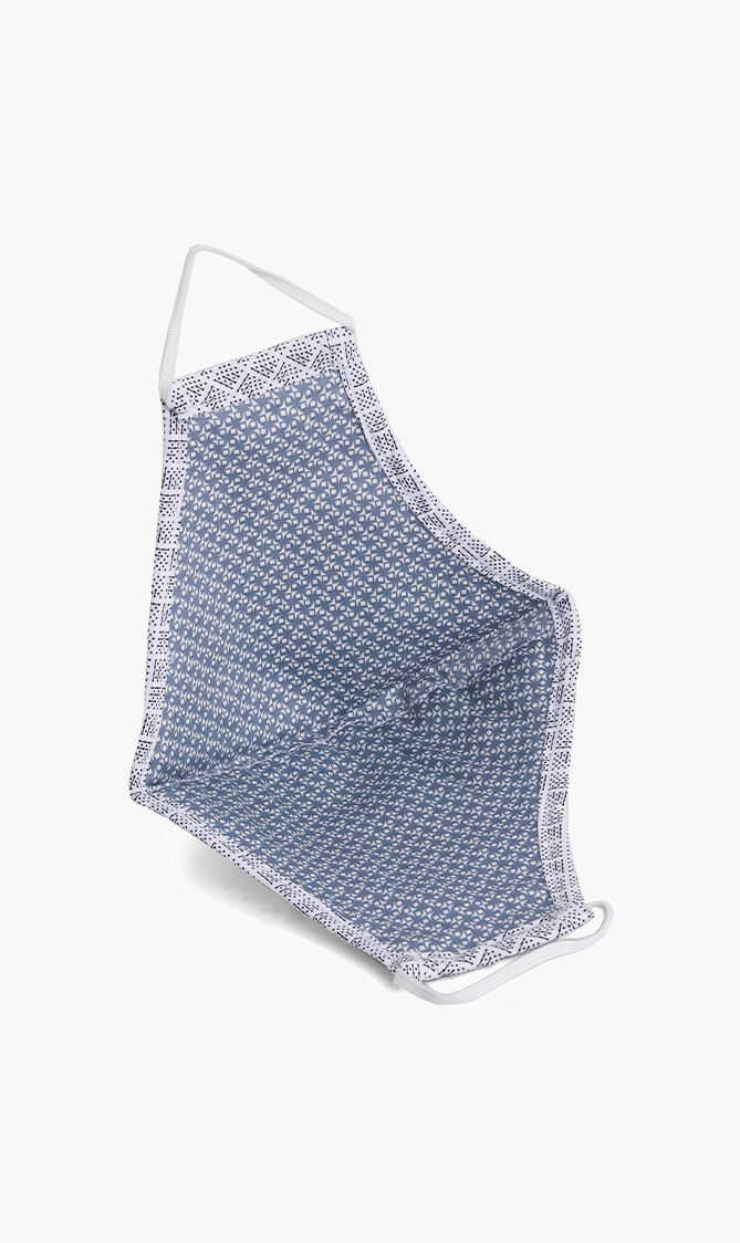 كمامة وجه ماسكلم مزينة بطبعة