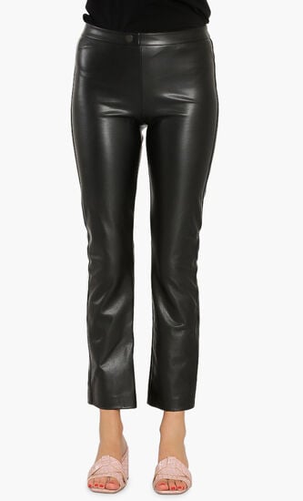 بنطال من الجلد