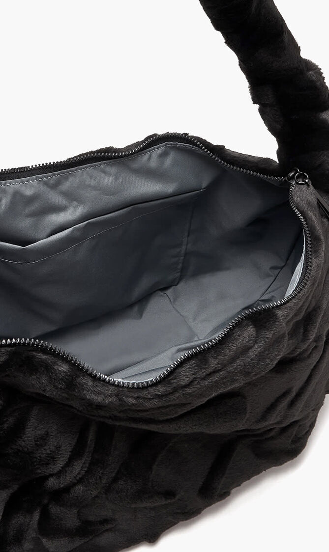 NK NSW FX FUR SLOUCHY BAG