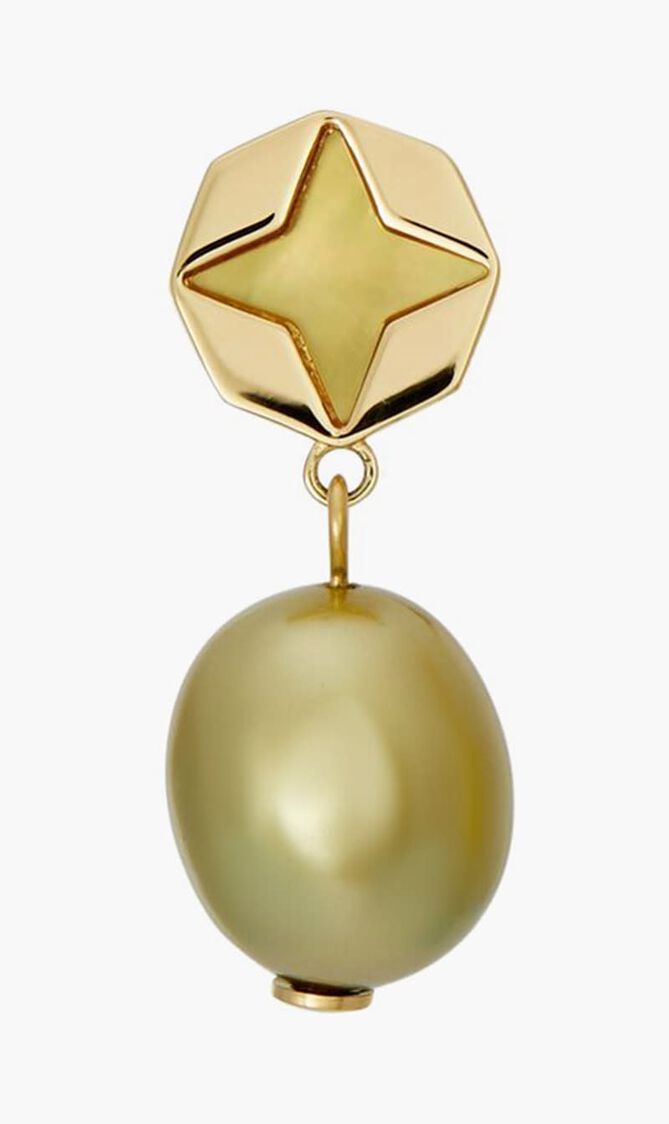 Kira Clover Pearl Drop Earring