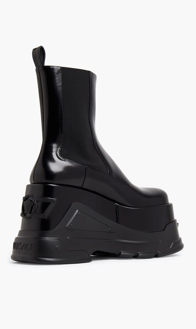 PLAIN ROUND TOE PLATFORM BOOT PLAIN ROUND TOE PLATFORM BOOT