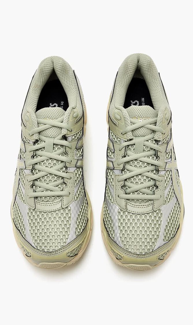 Gel Cumulus 16 Sneakers