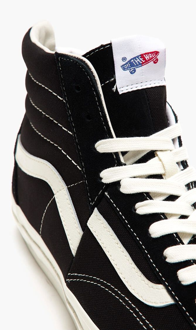 Clash the Wall LX Sneakers