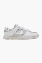 Dunk Low Next Nature Sneakers