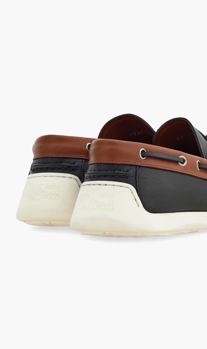 ORNAMENT SLIP ON