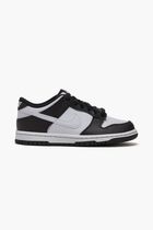 Dunk Low Sneakers