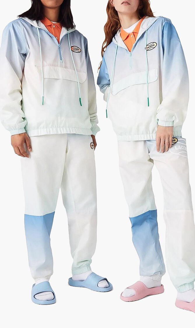 Light Pullover Windbreaker