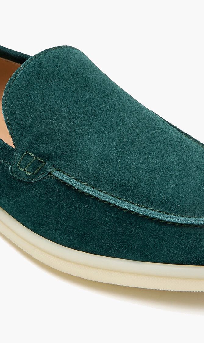 LOAFER