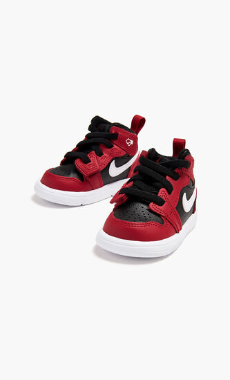 Air Jordan 1 Mid sneakers