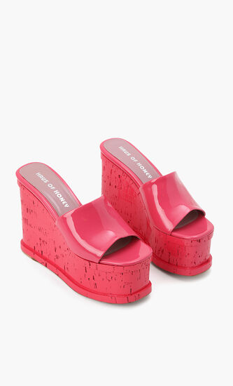 Lacquer Doll Platform Sandals