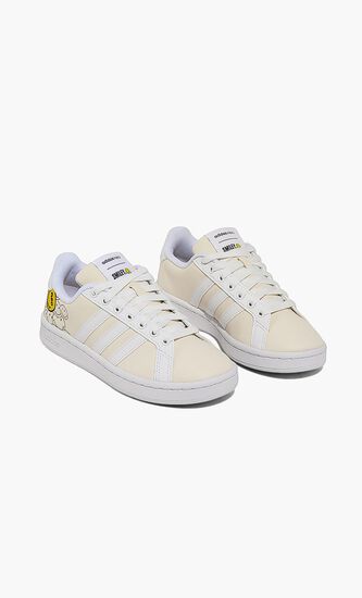 Grand Court Sneakers