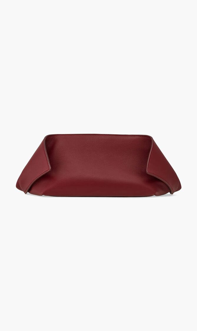 POUCH