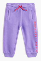 TRACKPANTS
