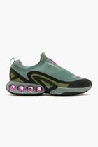 Air Max Dn Roam Sneakers