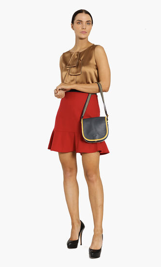 Court Line Contrast Piping Crossbody Bag