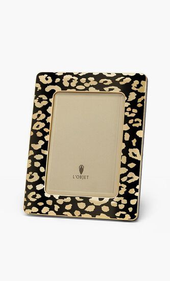 Leopard Frame