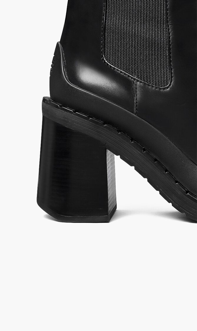 Expedition Chelsea Boots