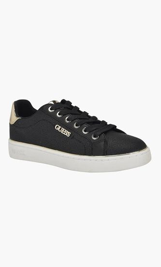 Beckie Sneakers