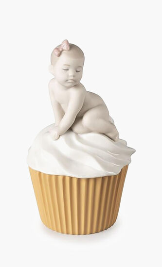 My Sweet Cupcake. Girl Figurine