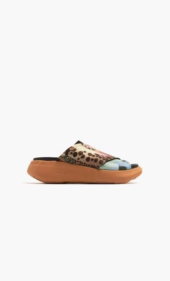 Kris Slide Sandals