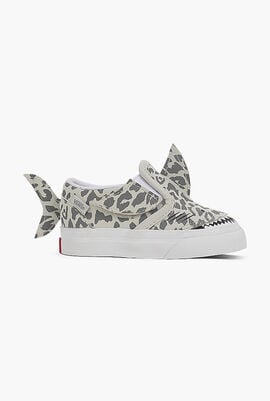 Slip-On V Shark Sneakers