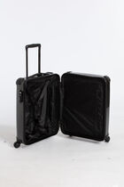 Vapor International 4 Wheel Carry-On