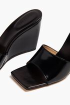 Gaia Sandals