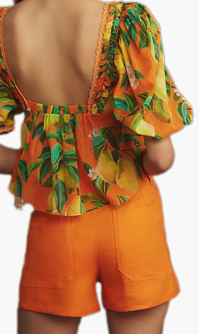 Chic Pears Short Sleeve Blouse