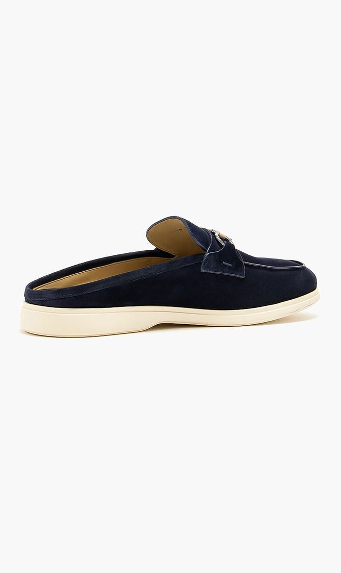 SANDAL