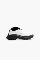 042  Azar Sneakers