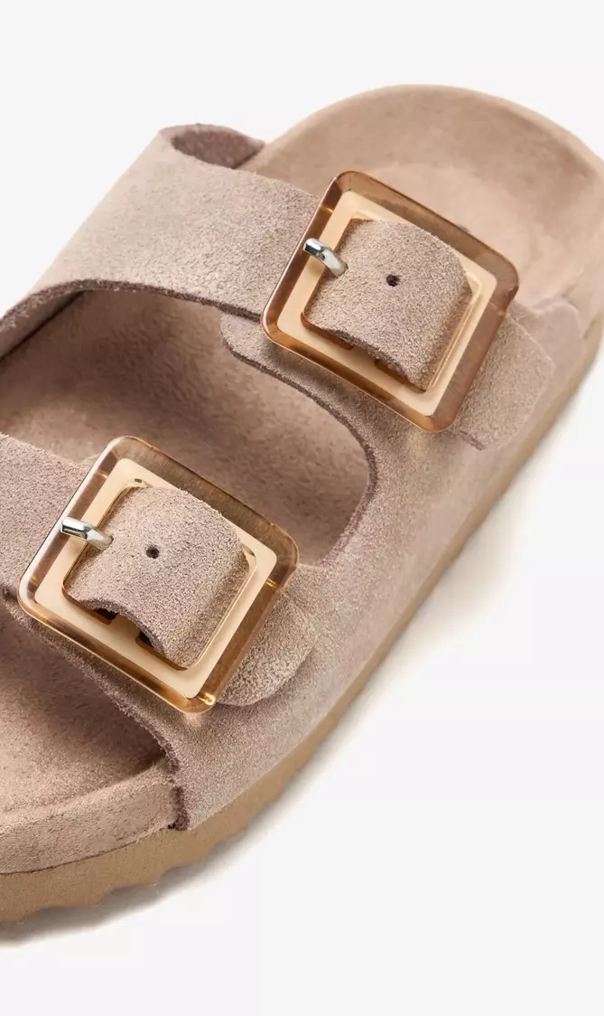 SUEDE BIO SANDAL WITH PLASTIC