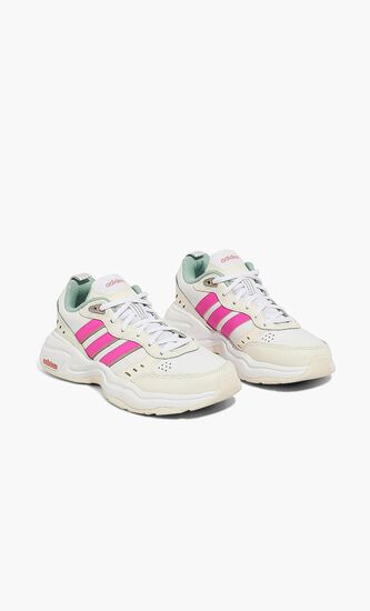Strutter Sneakers