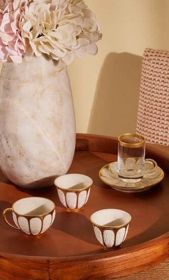 Amour Arabic Tea Cup & Saucer Clear