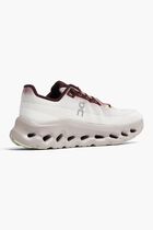 Cloudtilt Sneakers