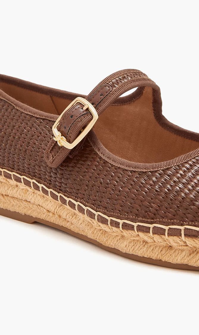 MACKIE