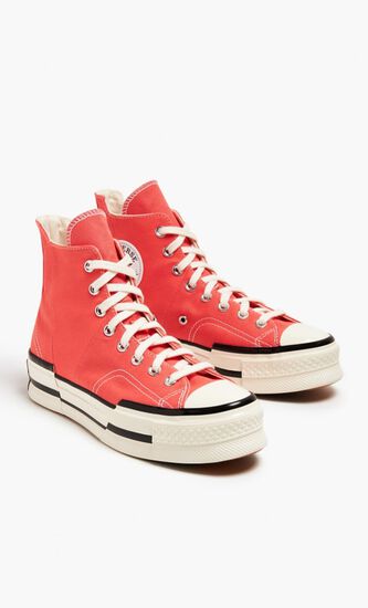 CHUCK 70 PLUS