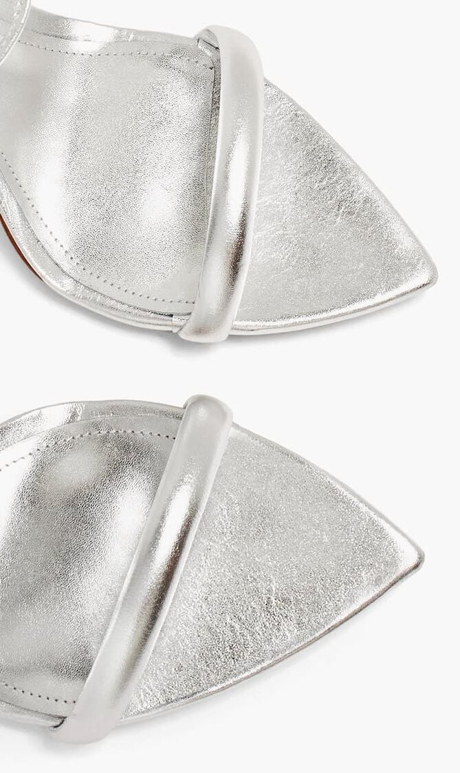 Pryia Sandals