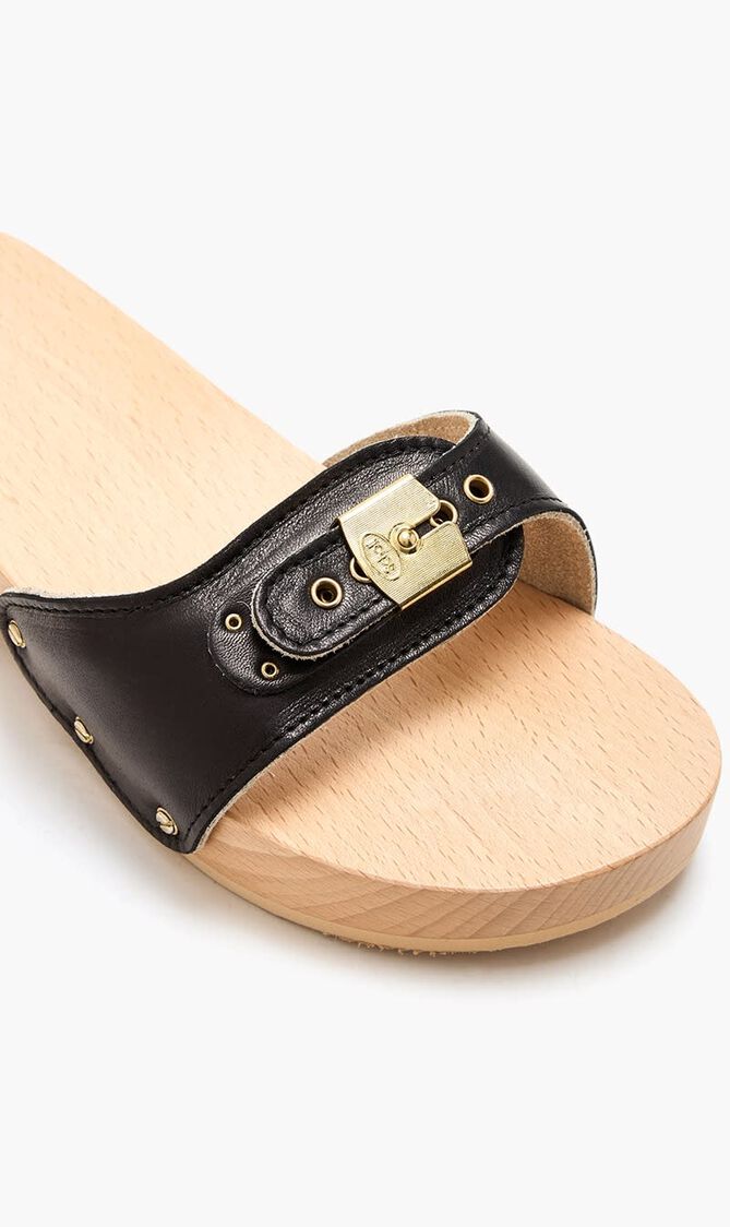Pescura Sandals