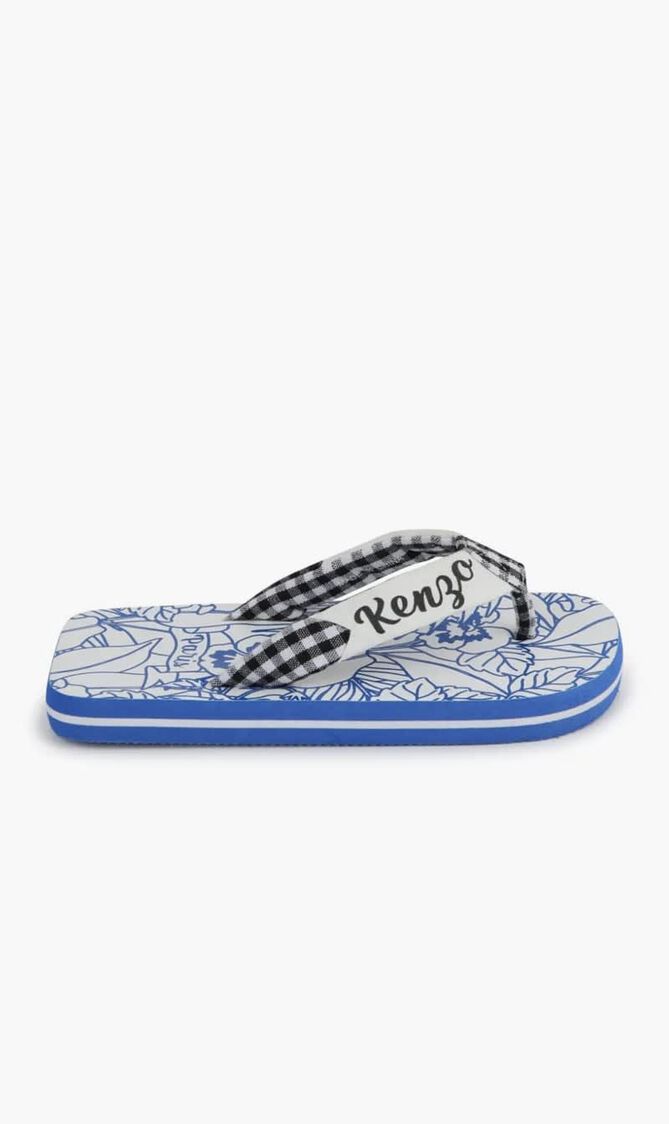 FLIP FLOPS